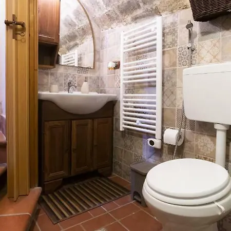 Center House - Ortigia Wifi Apartment
